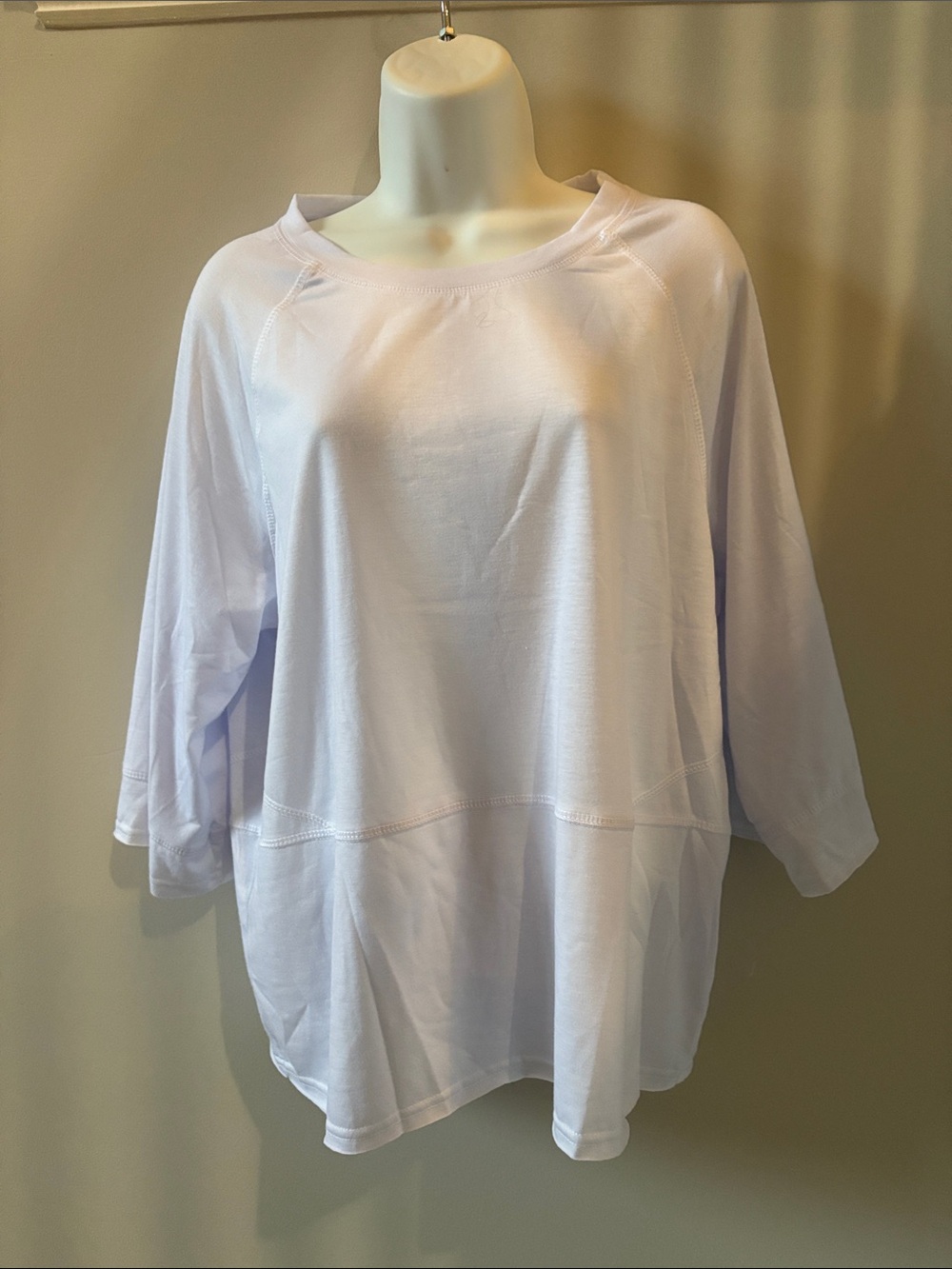 Women's Lightweight White Tshirt, Large